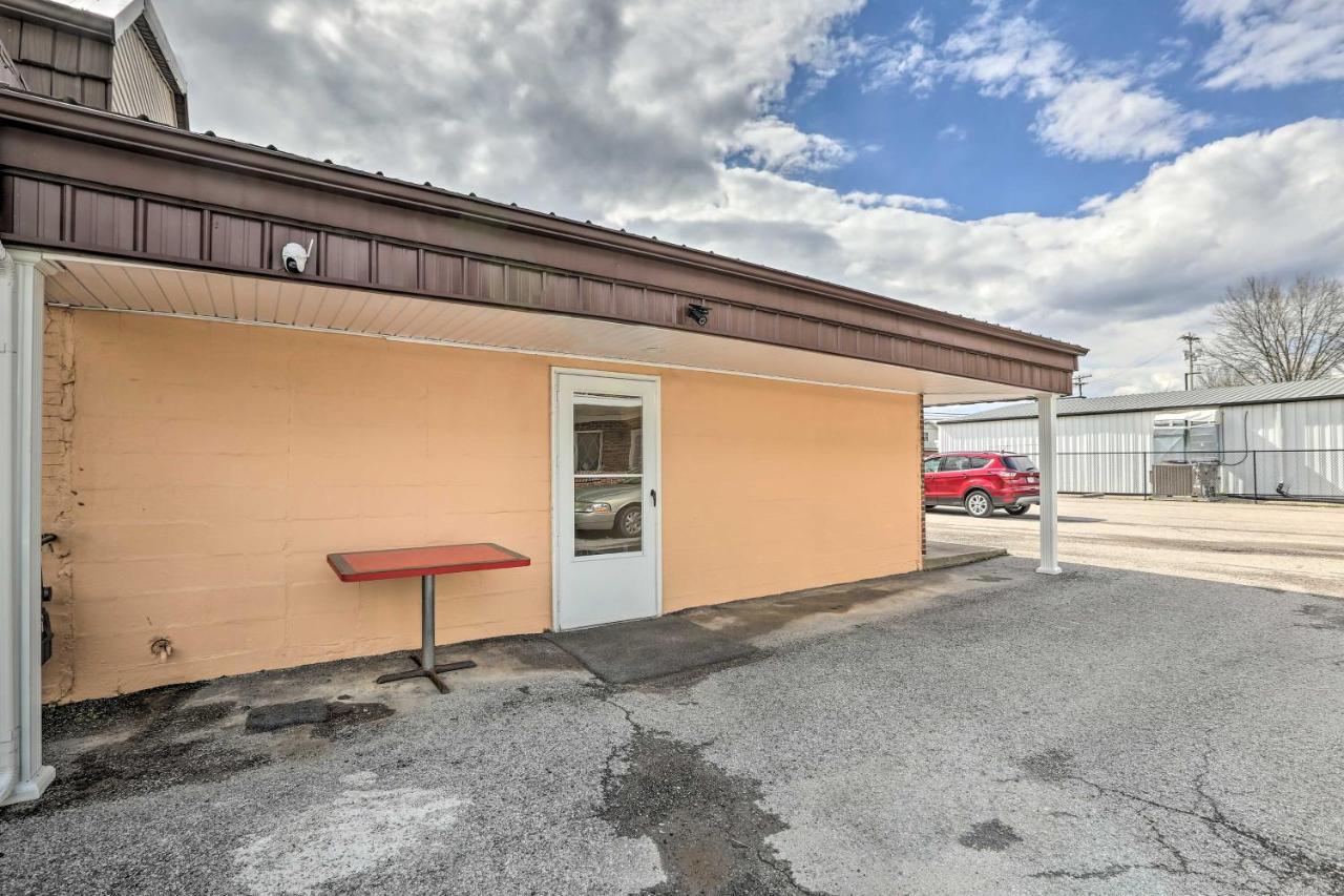 Lovely Couples Escape In Northern Kentucky! Falmouth Екстер'єр фото
